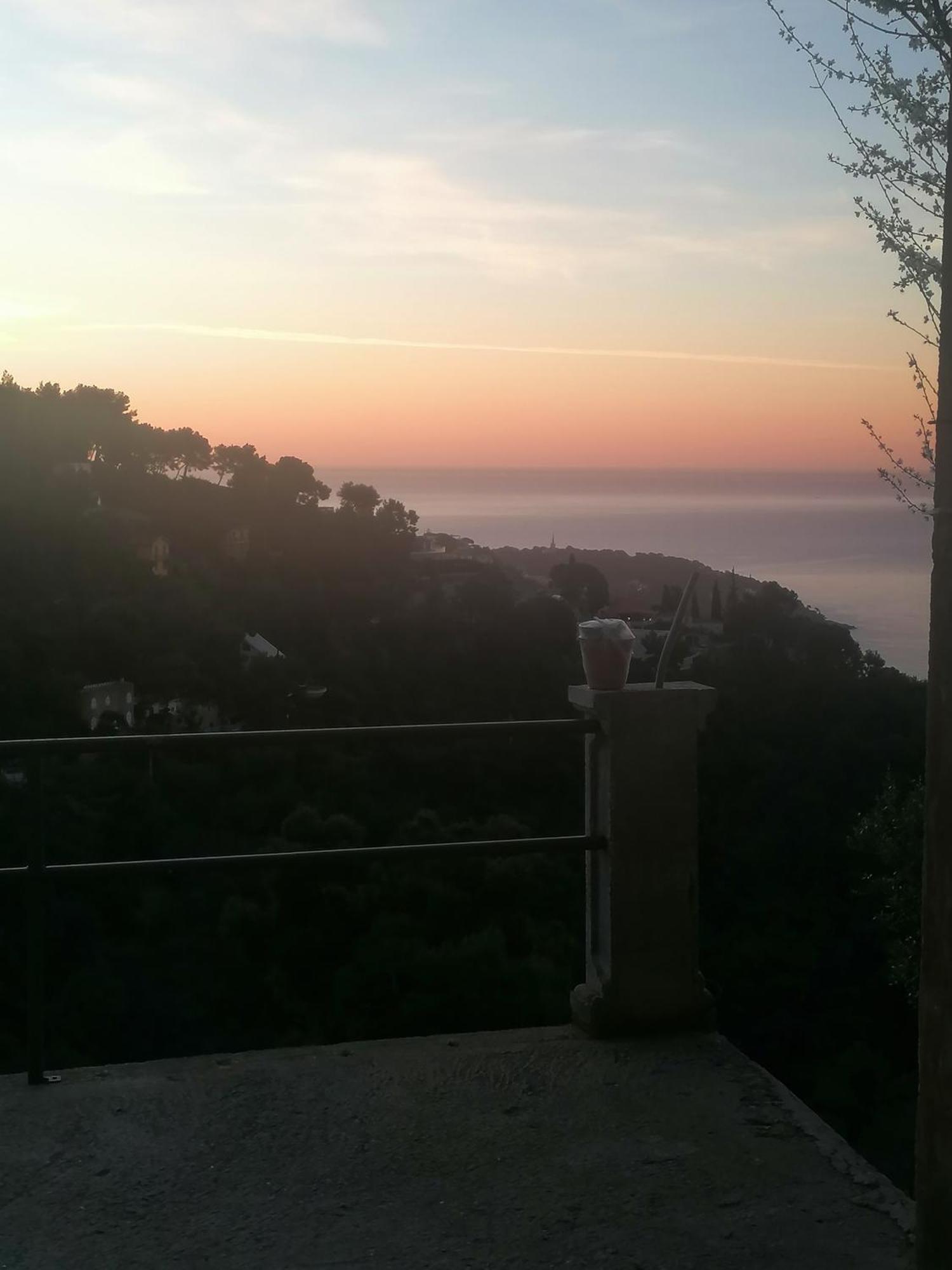 Monaco' Hills *
